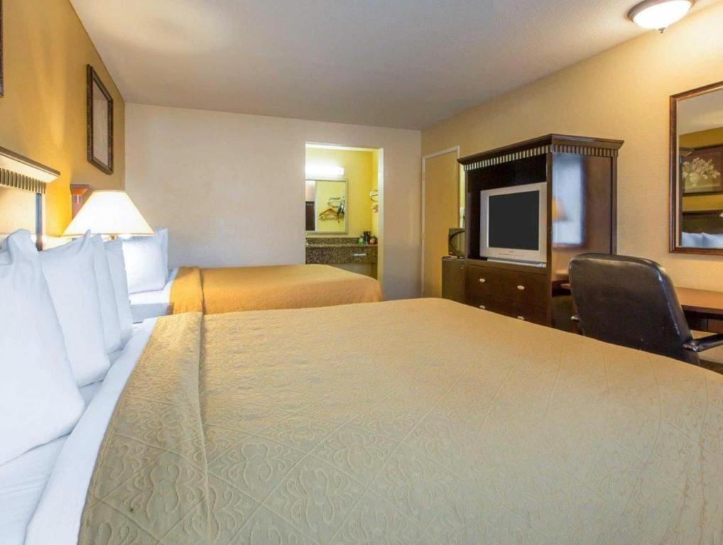 Quality Inn Сан-Бернардіно Екстер'єр фото