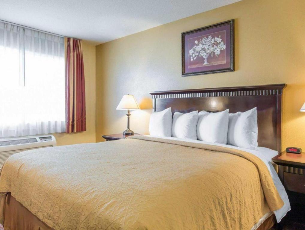 Quality Inn Сан-Бернардіно Екстер'єр фото
