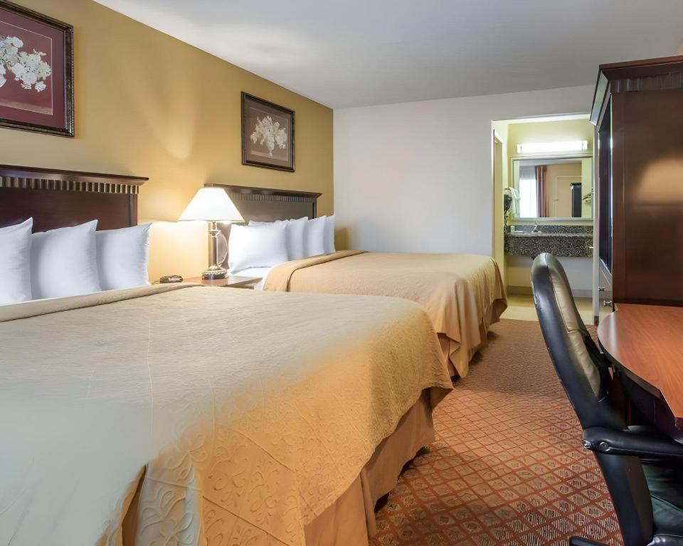 Quality Inn Сан-Бернардіно Екстер'єр фото